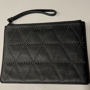 Michael kors wristlet